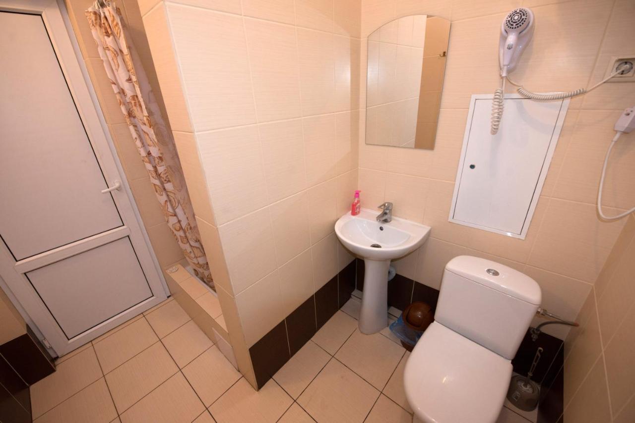 Oazis-M Otel Babin Dış mekan fotoğraf