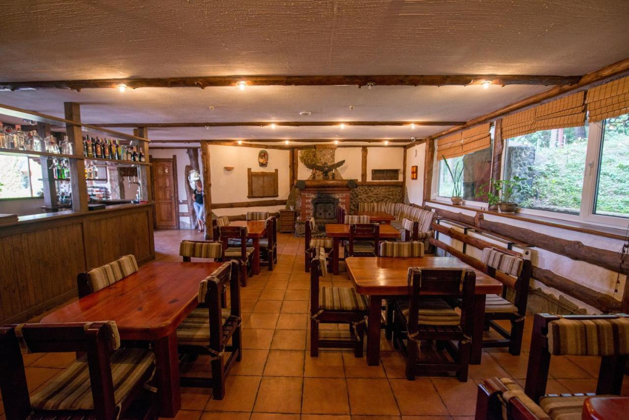 Oazis-M Otel Babin Dış mekan fotoğraf